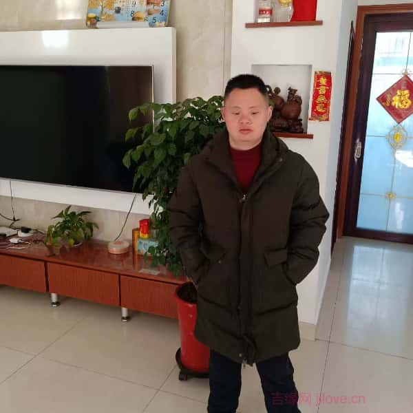 江苏28岁单身帅哥真诚找对象-屯昌征婚相亲网